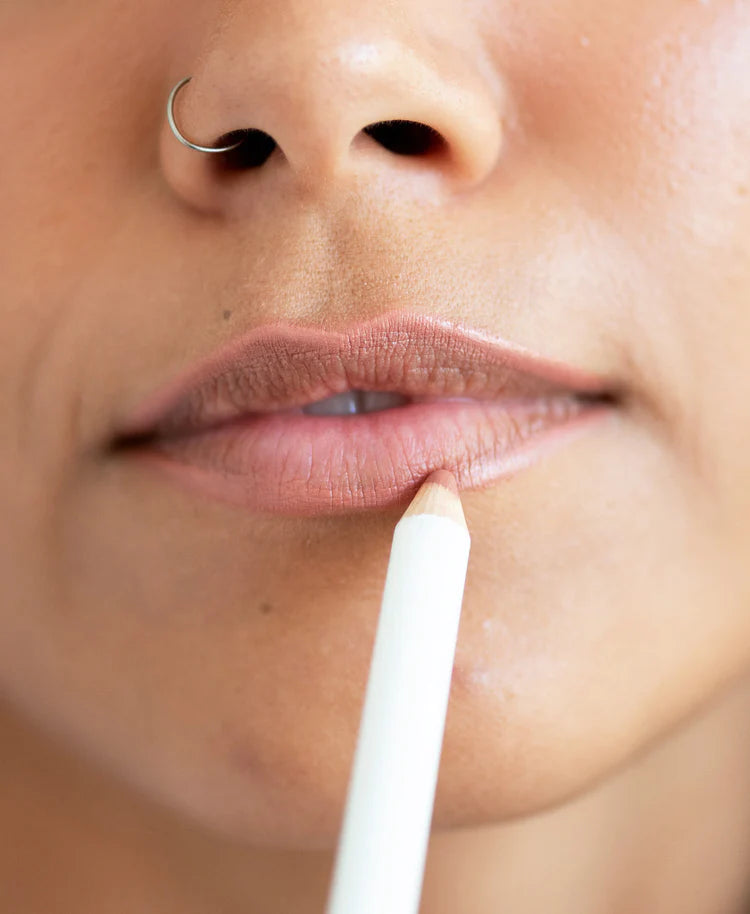 LIP PENCIL - SHY from Ere Perez
